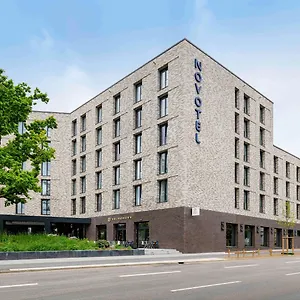 hotellátogatás